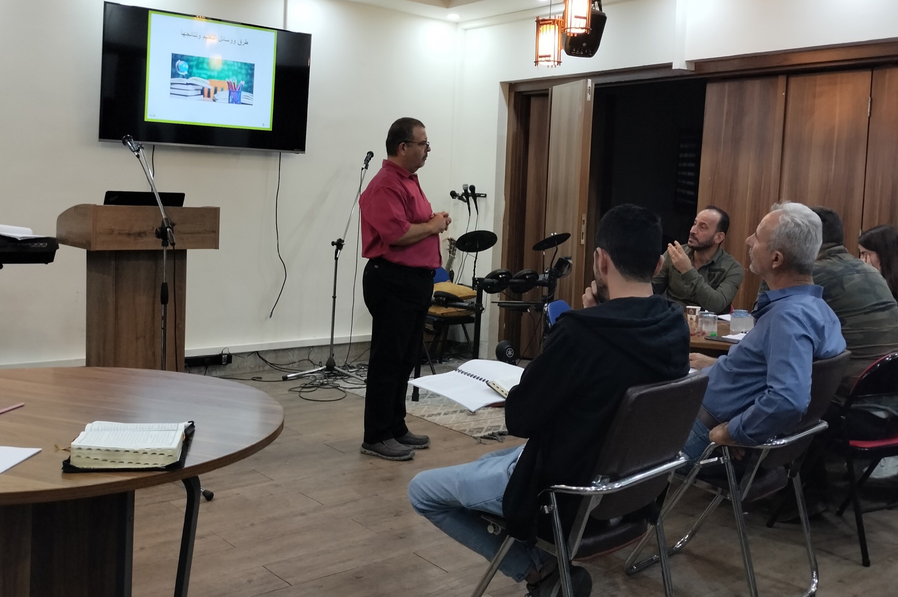 جلسة تدريب لميسّري برنامج PTEE